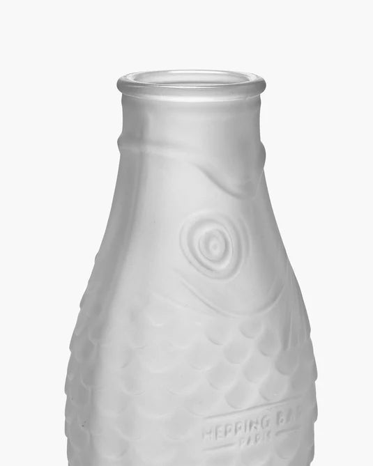 Carafe frosted white Fish & Fish