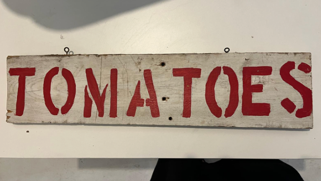 Vintage Tomatoes Sign